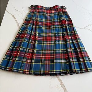 Vintage Unisex Wool Tartan Kilt! Excellent vintage condition! ☘️